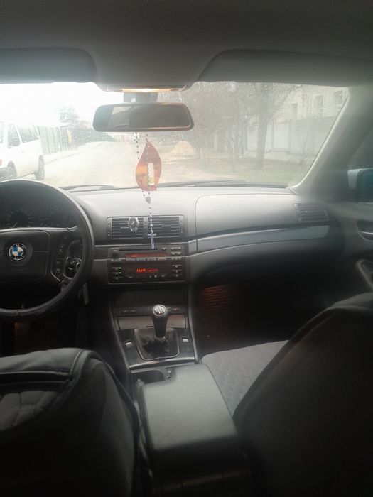 Продам BMW E46 320I