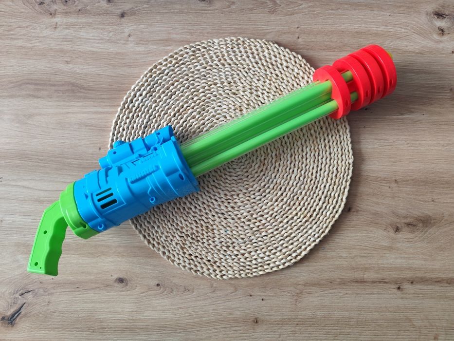 Pistolet na wodę