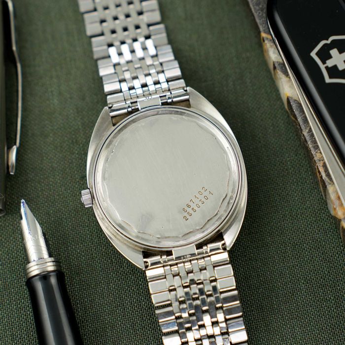 Zegarek meski Universal Geneve 867102 Micro Rotor