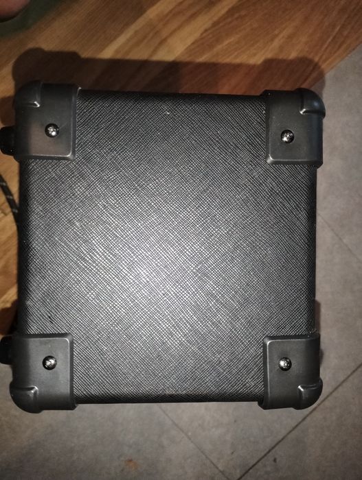 Coluna Bluetooth + amplificador de guitarra