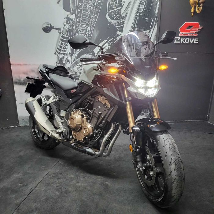Honda CB500F 2023