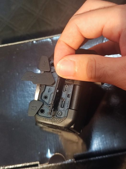 Câmara Canon EOS R7 c/Garantia Fotográfica / Vídeo