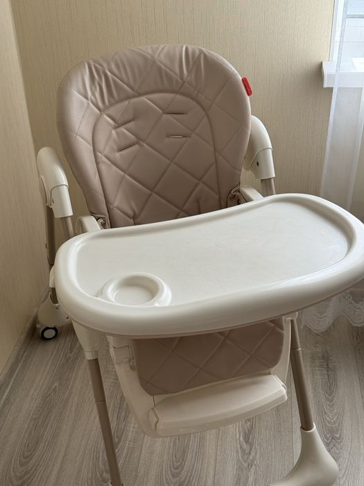 Стілець для годування Carrello