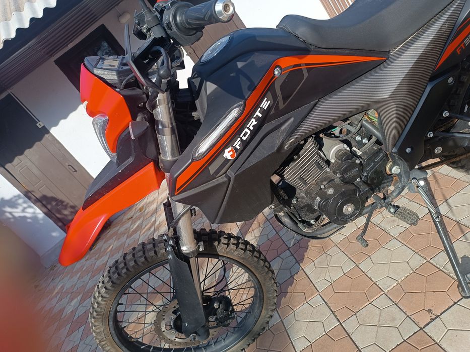 Мотоцикл Forte FT3006Y