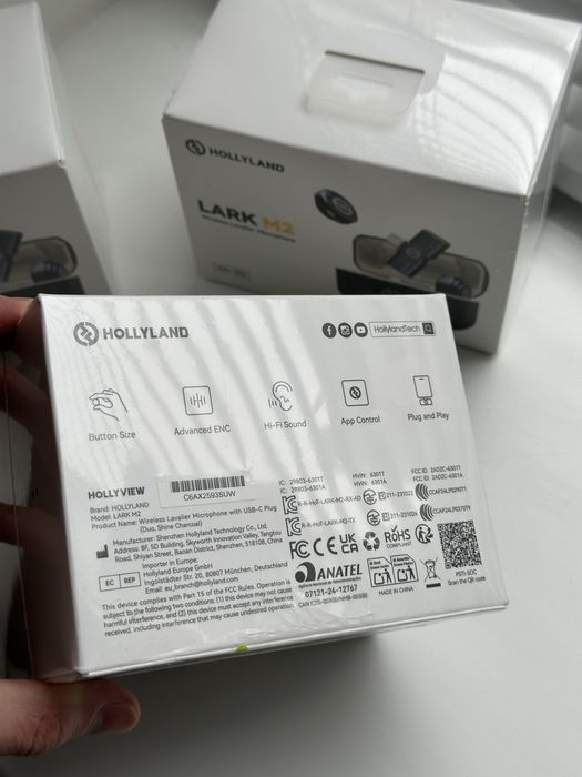 Hollyland Lark M2 USB-C запаковані з пломбами