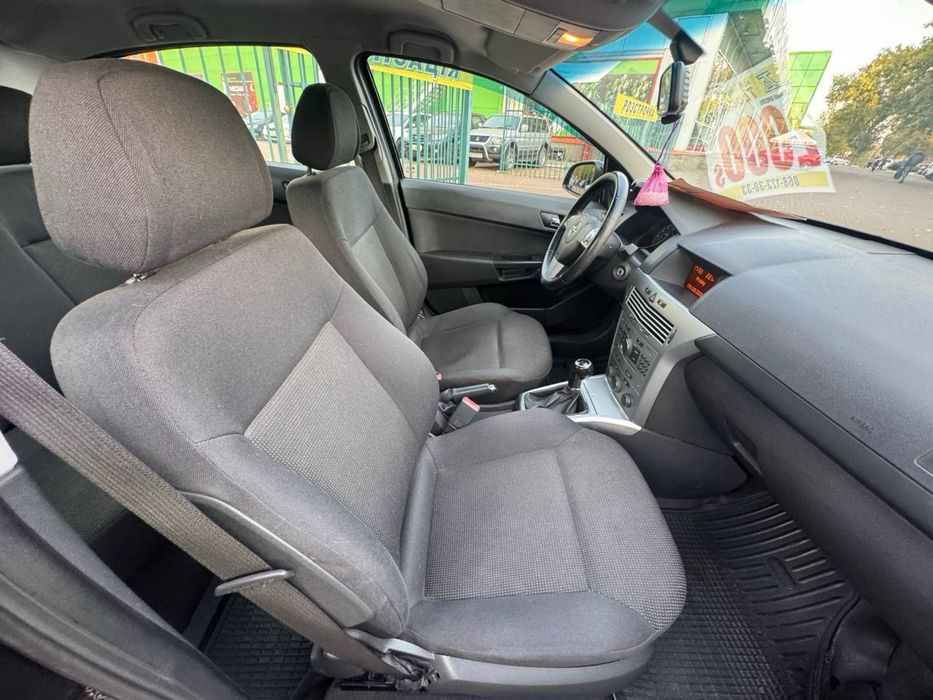Opel Astra (без першого внеску)Твоє Авто Кривий Ріг