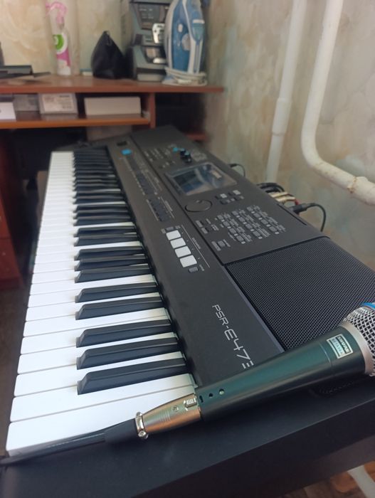Yamaha  PSR e-473 комплект