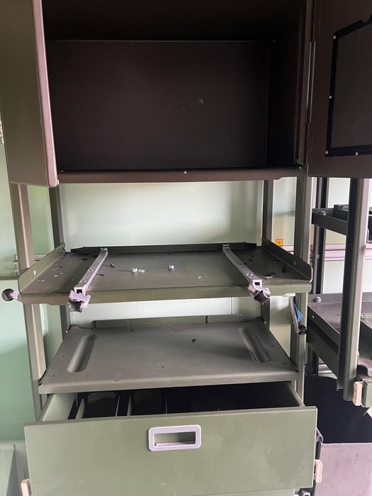 Wyposażenie do kontenerów wojskowych