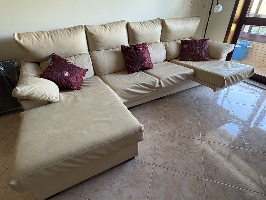 Ofereço Sofá Chaise Longue