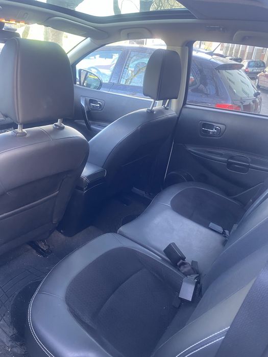 Nissan  Qashqai + 2 - 1.6 dCi Tekna Premium 18 360 S&S