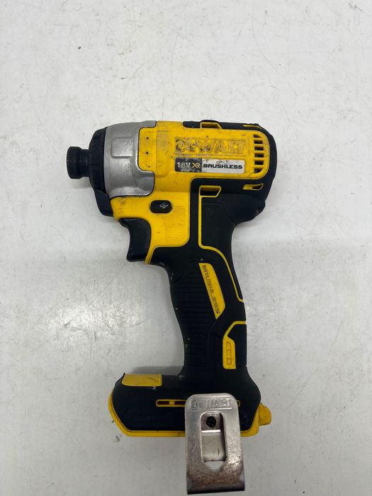 Zakrętarka udarowa 18V 170Nm DeWalt DCF787N body gw12m fv23