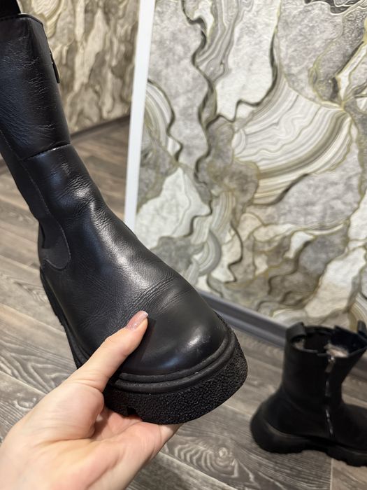 Жіночі зимові ботинки