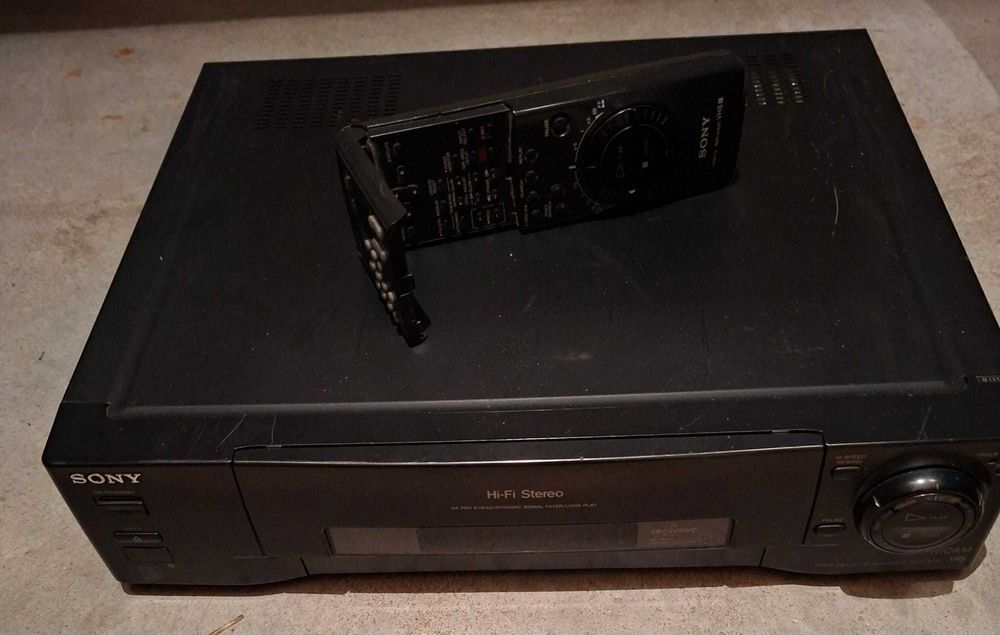 Sony SLV-E70 VHS, video recorder