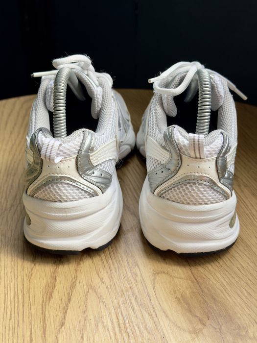 Оригінальні кросівки New Balance 530 White / 37,5