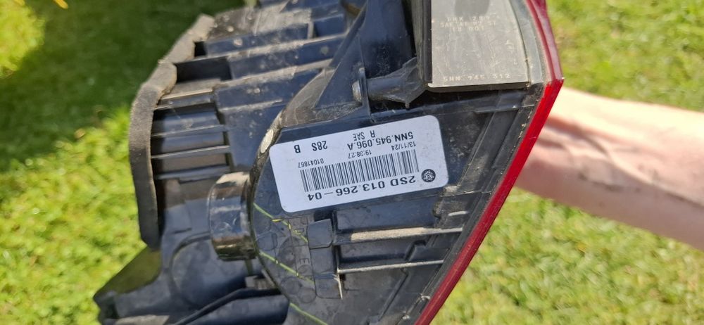 Задні стопи vw tiguan 2  usa