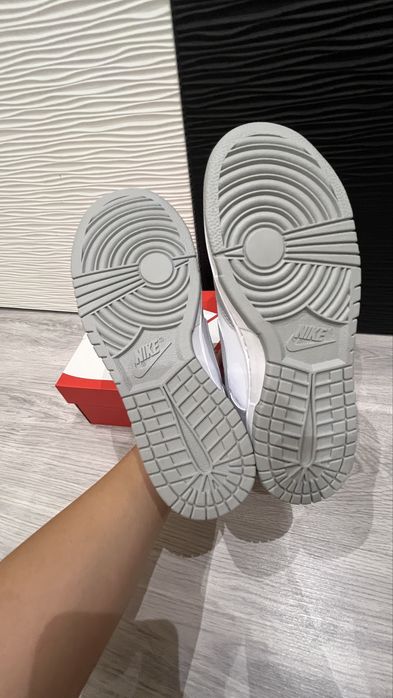 Nike dunk grey fog