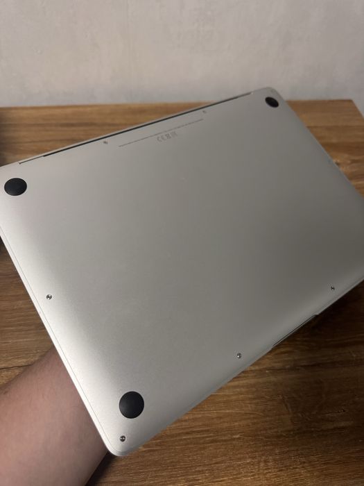 Macbook air m1 2020