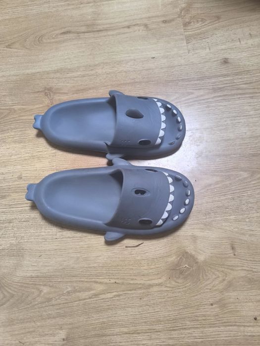 Klapki rozmiar 40