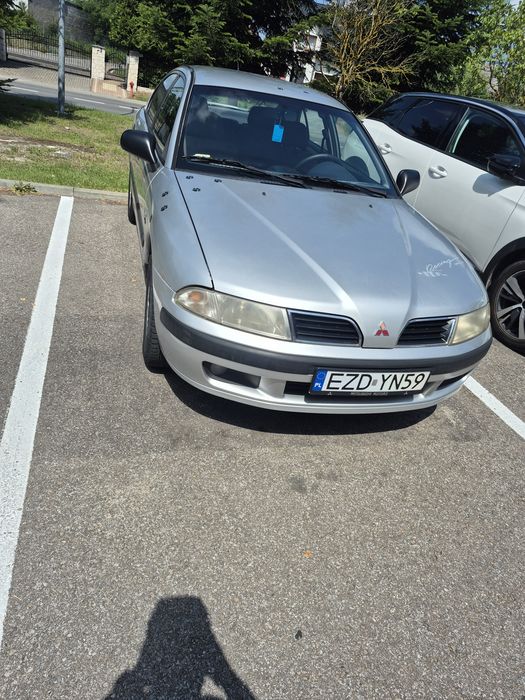 Mitsubishi carisma