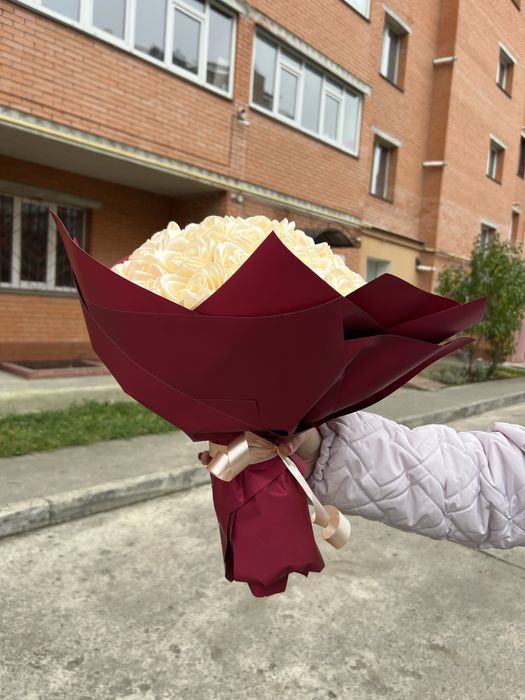 Букет троянд з атласної стрічки 37шт ( Букет Роз )