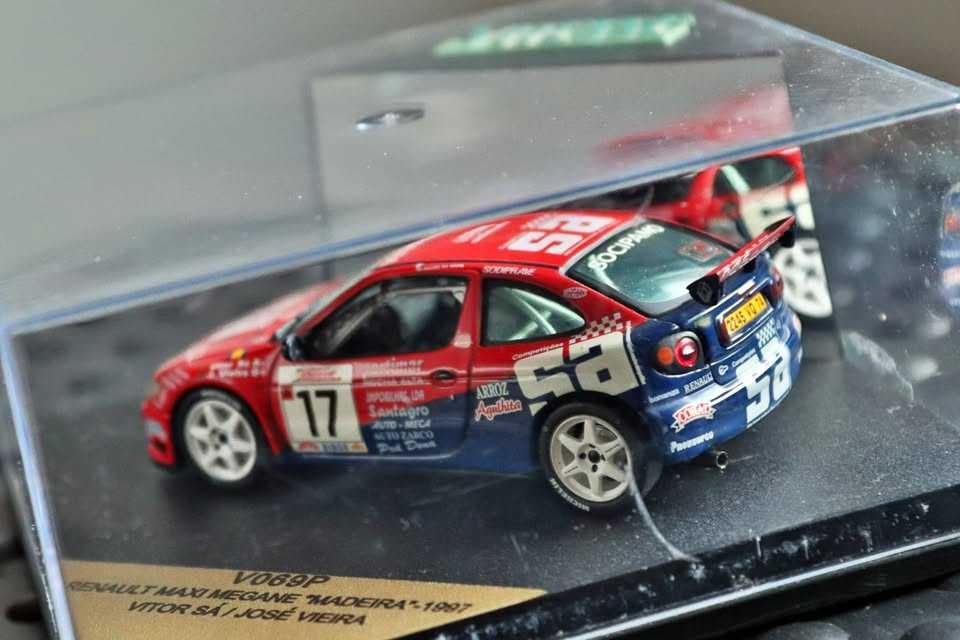 Renault Maxi Mégane 1/43 - Vítor Sá/João Vieira - Vitesse