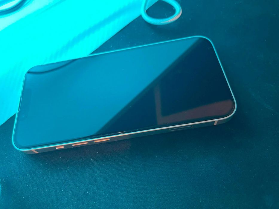 Iphone 13 128gb  Branco lindo como novo bateria a 100%