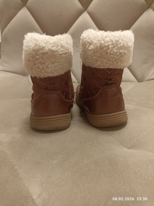 Весняні ботінки на дівчинку