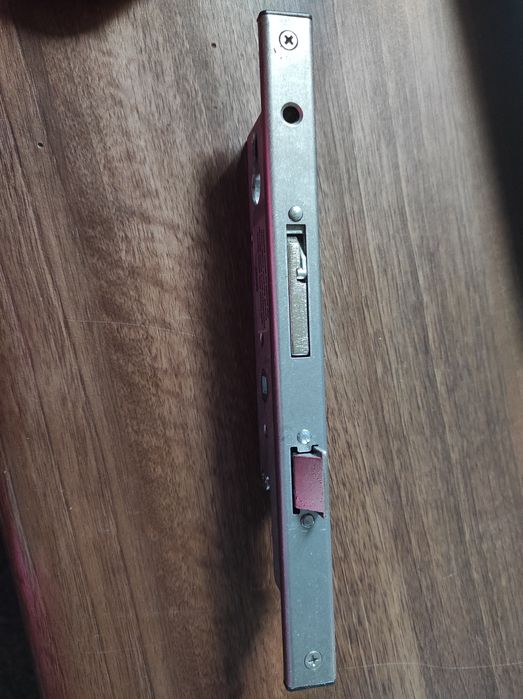 Замок дверний Reynaers 061.7681.ZC