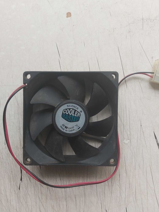 Вентиляторы охлаждения.