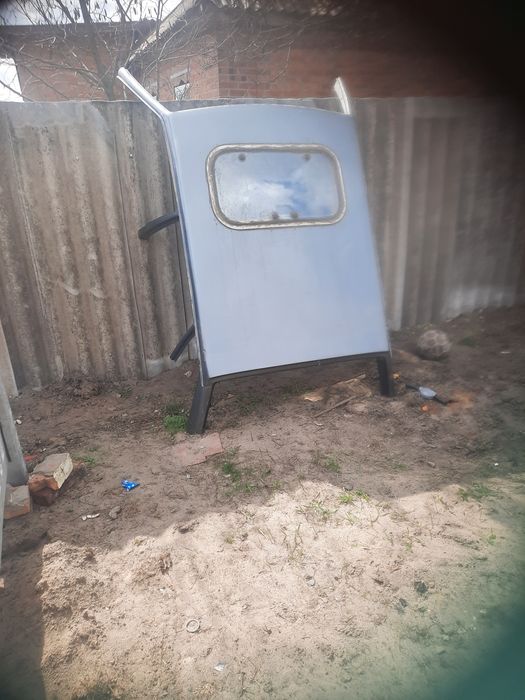 Продам кришу з люком на Ваз 09