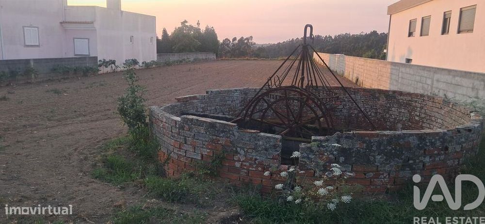 Terreno Agrícola em Ouca