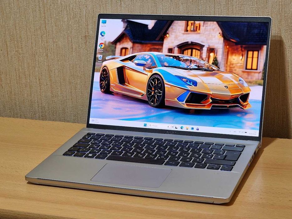 Ультра компактний сучасний ноутбук Acer Swift Go 14 AMD Ryzen 5 7640U 14" OLED 90 Гц, (2880x1800) 2К, RAM 16Gb DDR5 6400Mz SSD 512Gb Батарея 12 годин