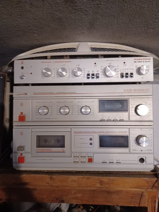 Продам аудиотехнику маяк , романтика , Вега