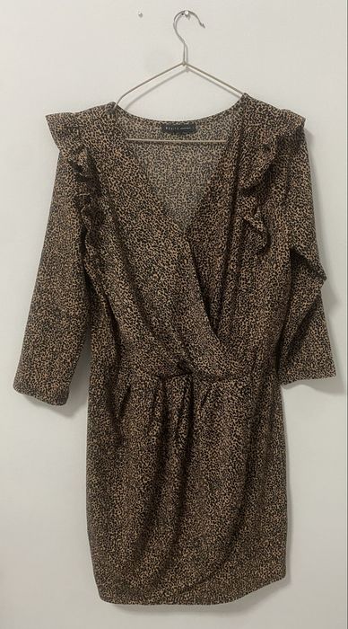 Sukienka panterka cętki Mohito rozmiar L falbanki