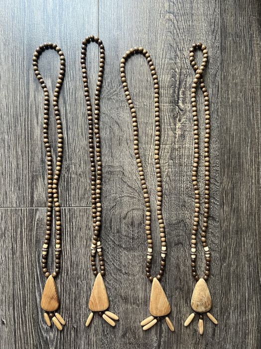 Бусы дерево. Цена за 2шт