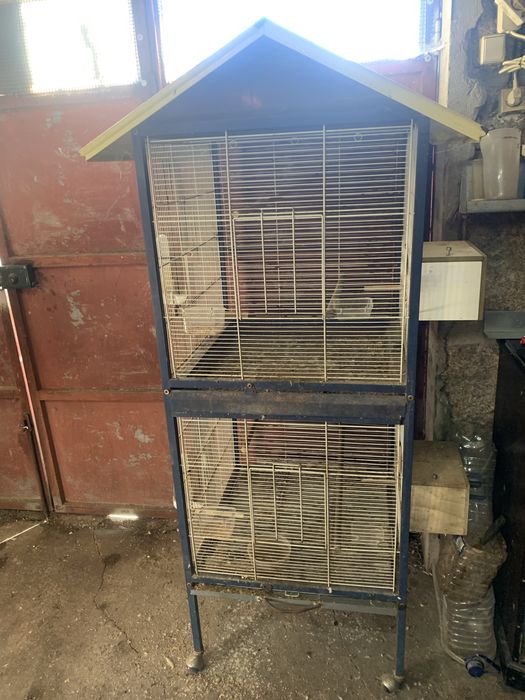 Gaiola para venda ou troca