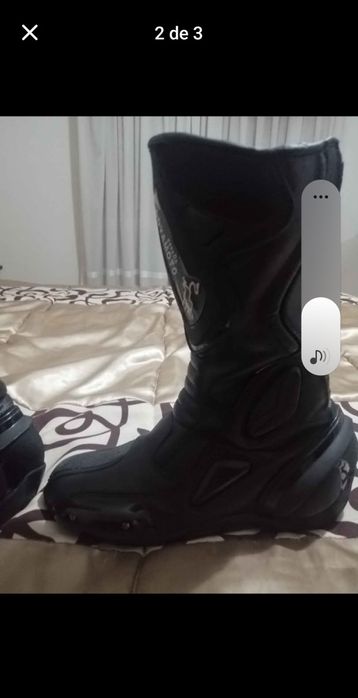 Bota para andar de moto
