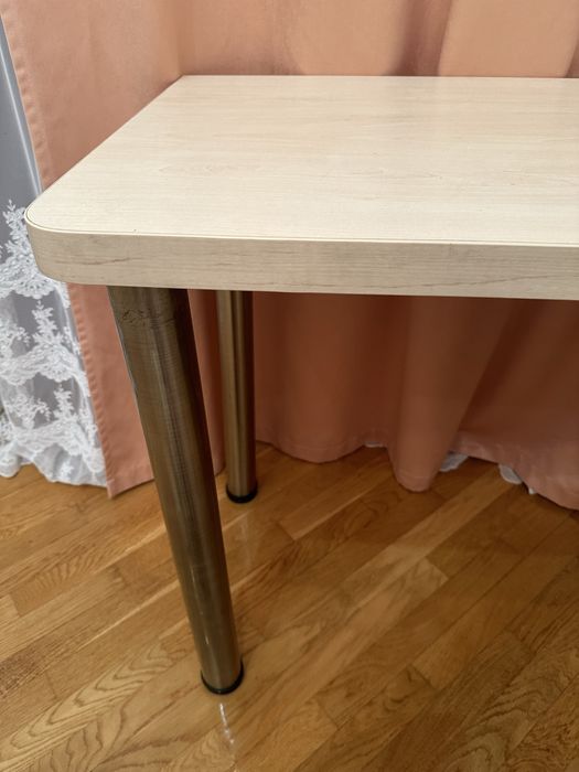 Стіл письмовий кутовий