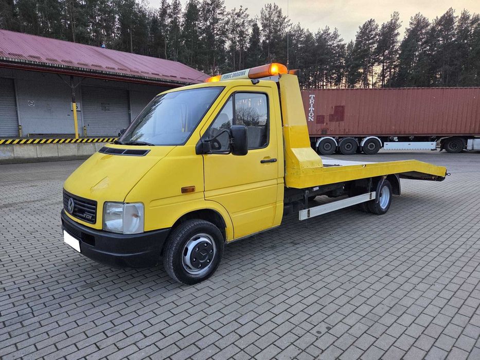 LT 46 2.5 TDI Autolaweta Platforma Bliźniak Zdrowa Rama Dług Najazd 5m