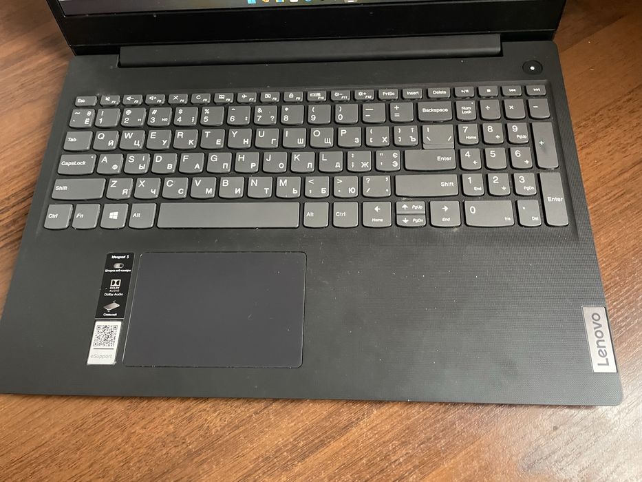 Lenovo ideapad 3 IPS 3020e VEGA 3  8/256ssd 3-4год батарея
