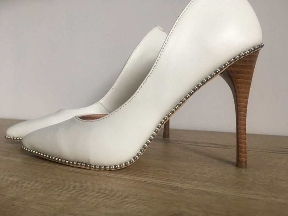 Szpilki białe ślubne nowe 38