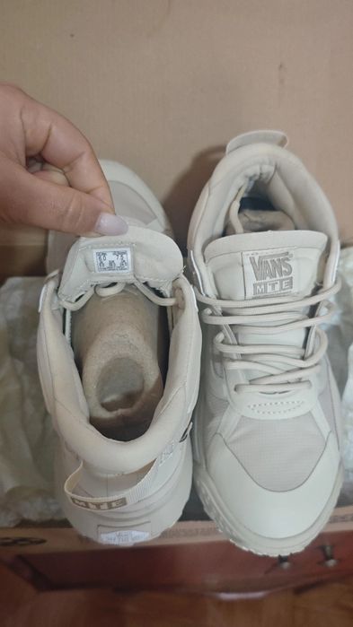 Vans MTE Crosspath Mid - Tam 38 (NOVOS na Caixa / Originais)