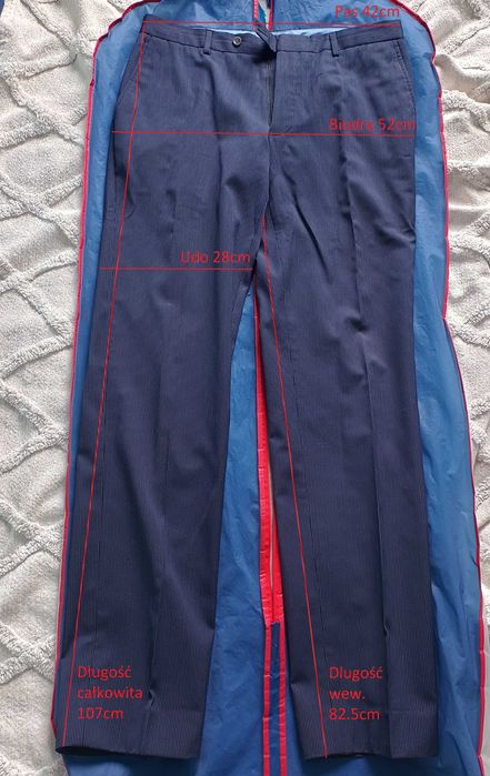 Granatowy elegancki garnitur slim fit w delikatny prążek 40% wełna 182/96 S PAWO TAPAS