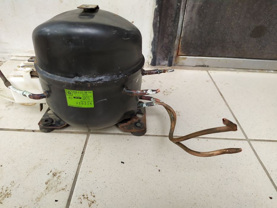 Холодильный компрессор ХКВ 6.23-1М-100