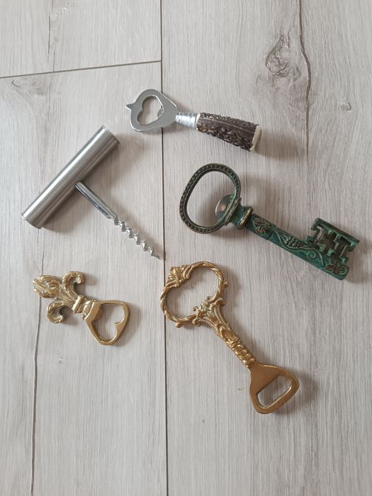 Otwieracze do wina piwa