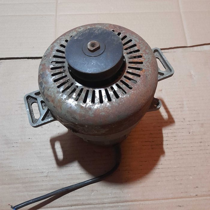 Silnik elektryczny 220v