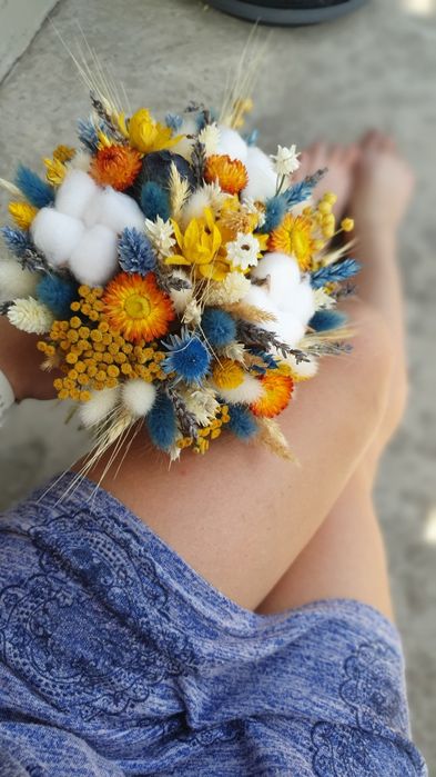 Сухоцветы и стабилизированные цветы от 550грн