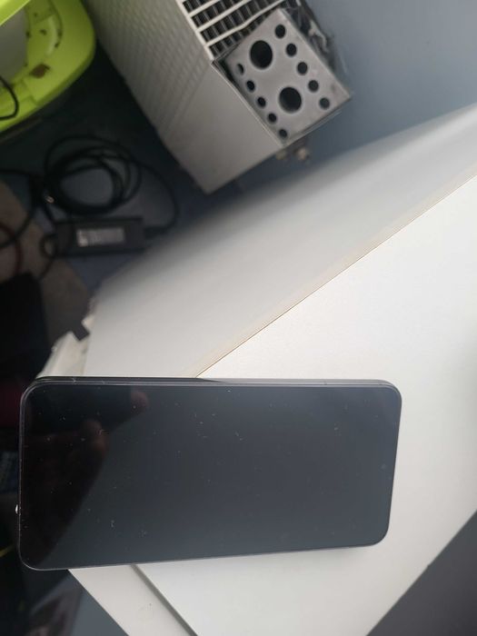 Samsung Galaxy S22 8 GB /256 GB Ideał Jak Nowy