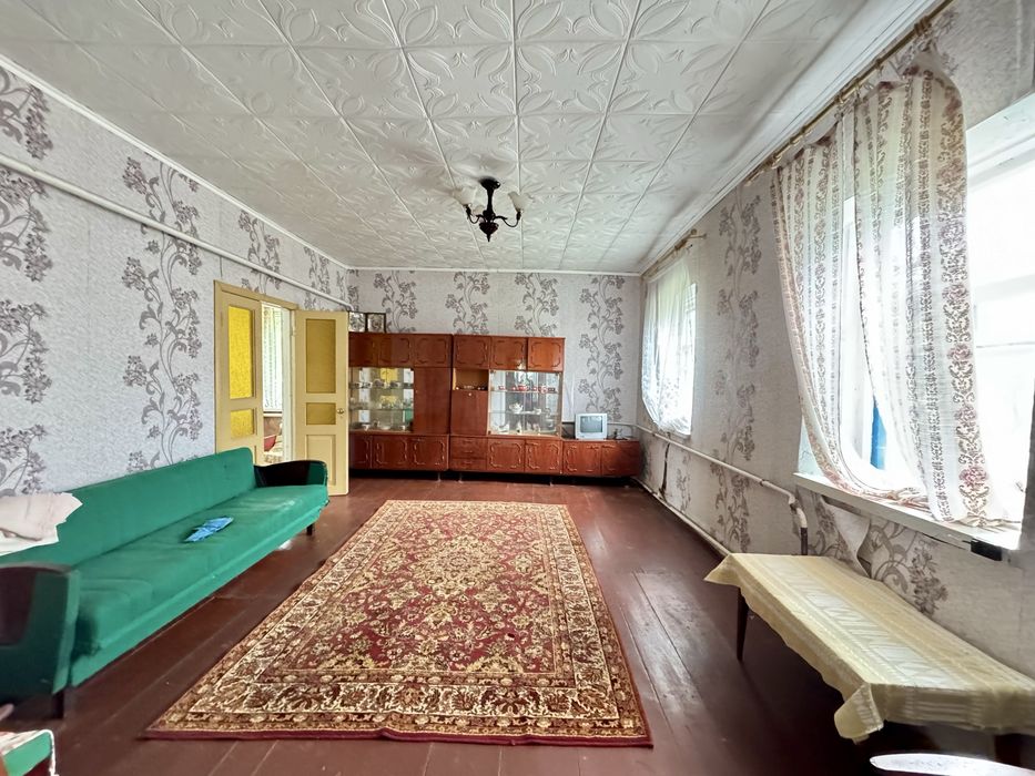 Продам будинок зі всіма зручностями, с. Брусилів