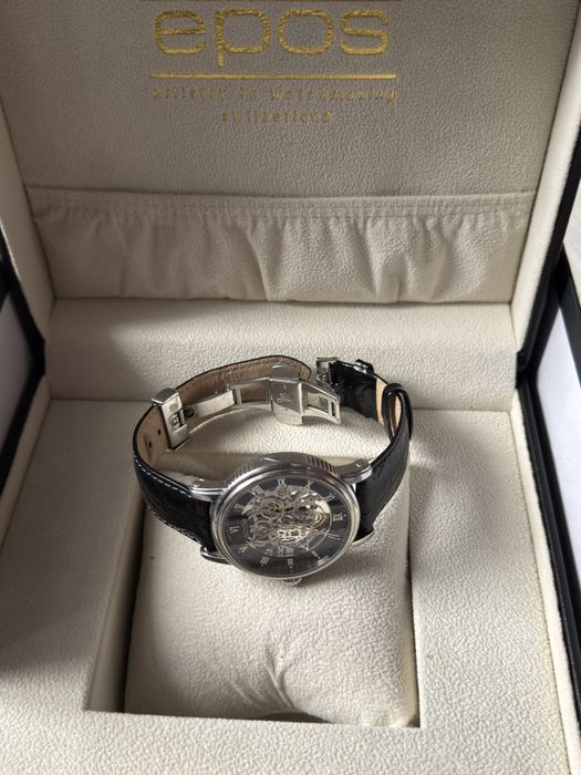 Швейцарский годинник EPOS